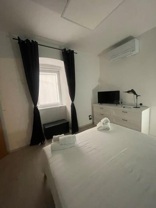 Casa Vacanze Viale Miramare 31- Delizioso Mini Loft Industrial Trieste Dış mekan fotoğraf